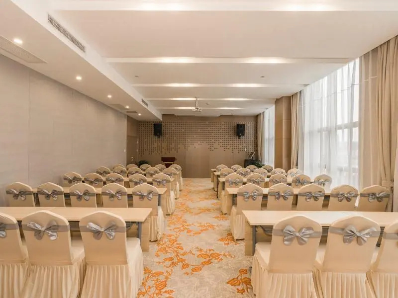 GreenTree Eastern Wuxi Xinwu District Jichang Road Hotel