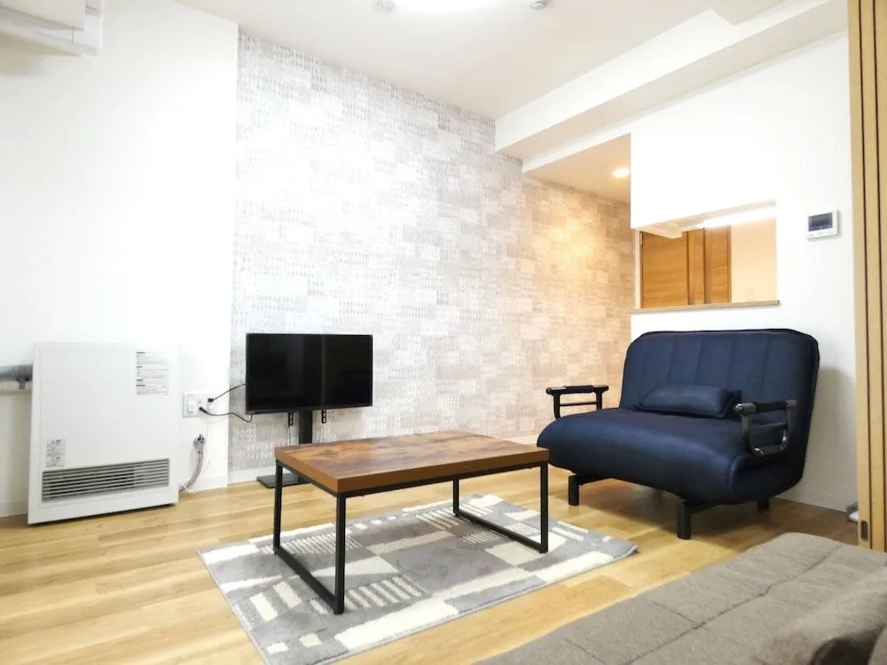 Alpha Square Minami 6 Jo 403