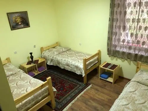 Areni Lodge Guest House & Cottage