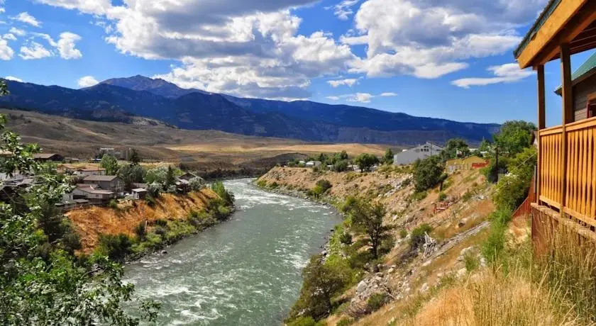 Yellowstone Cabins