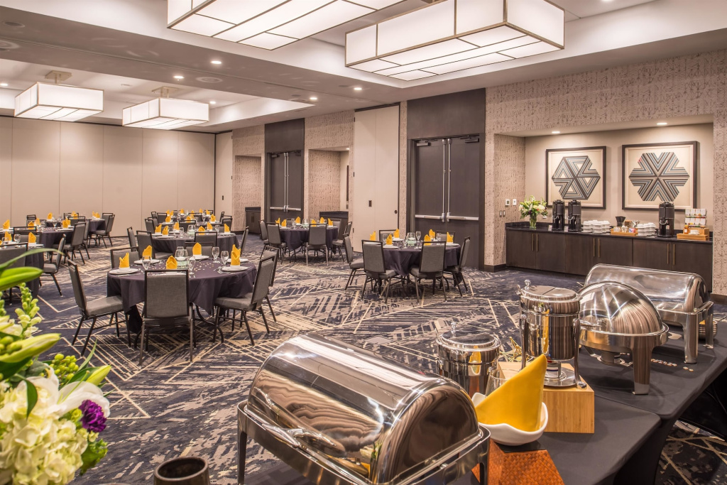 Doubletree By Hilton Lafayette East
