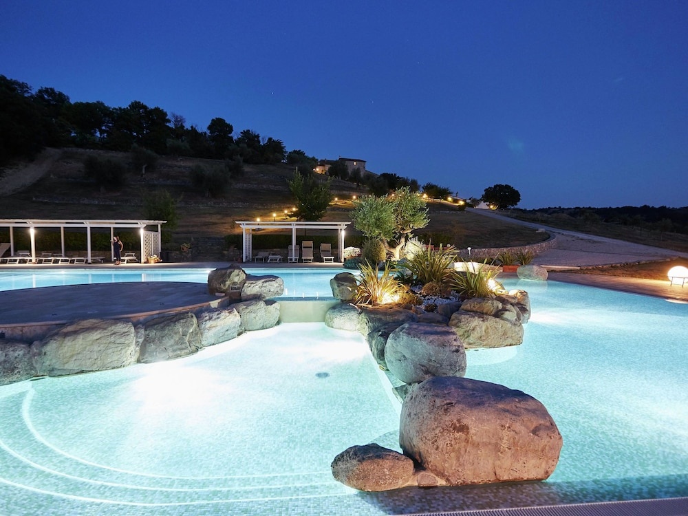 Quaint Holiday Home in Arcidosso With Swimming Pool