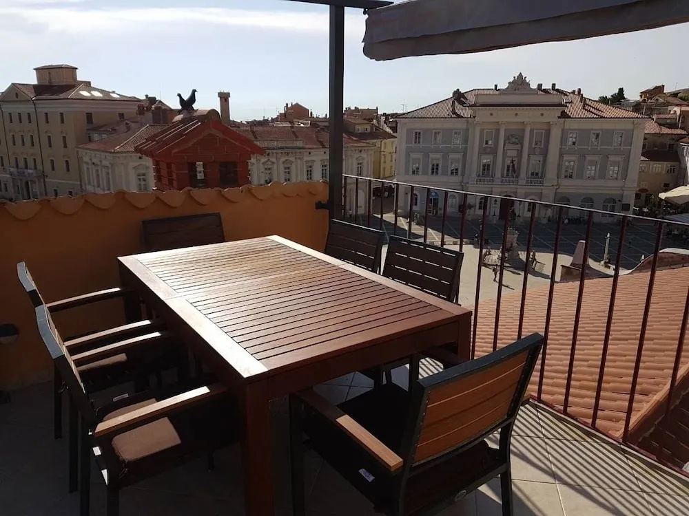 Exclusive View at Tartini Square