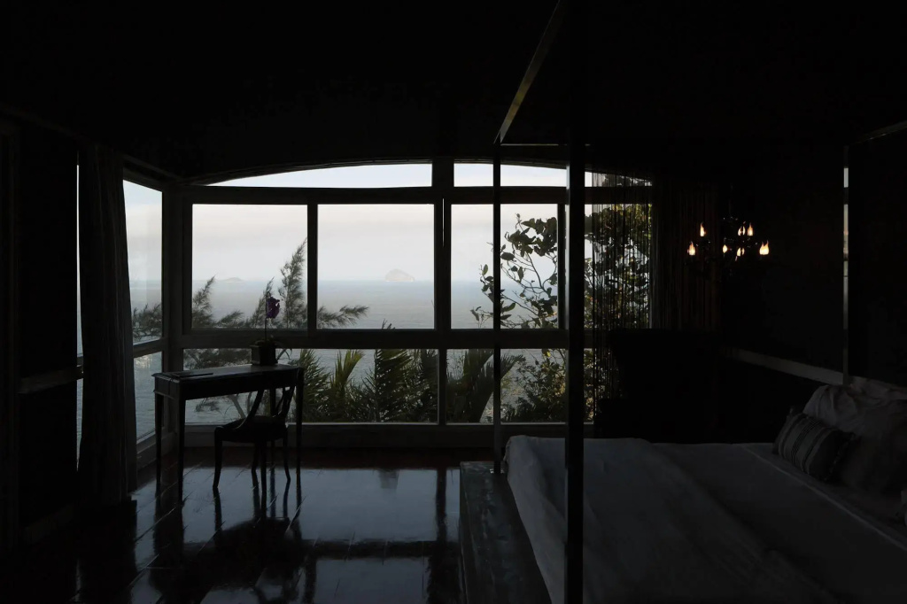 La Suite by Dussol