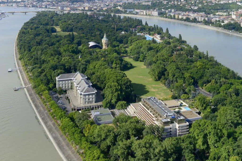 Отель Ensana Thermal Margaret Island