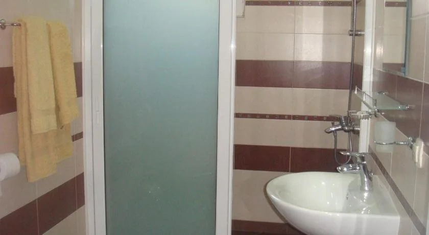 Ivatea Family Hotel