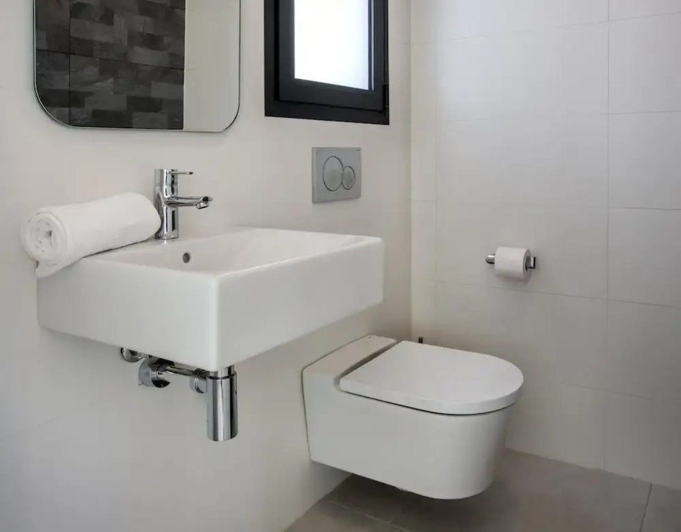 Villa Clem in Calp With 4 Bedrooms and 3 Bathrooms
