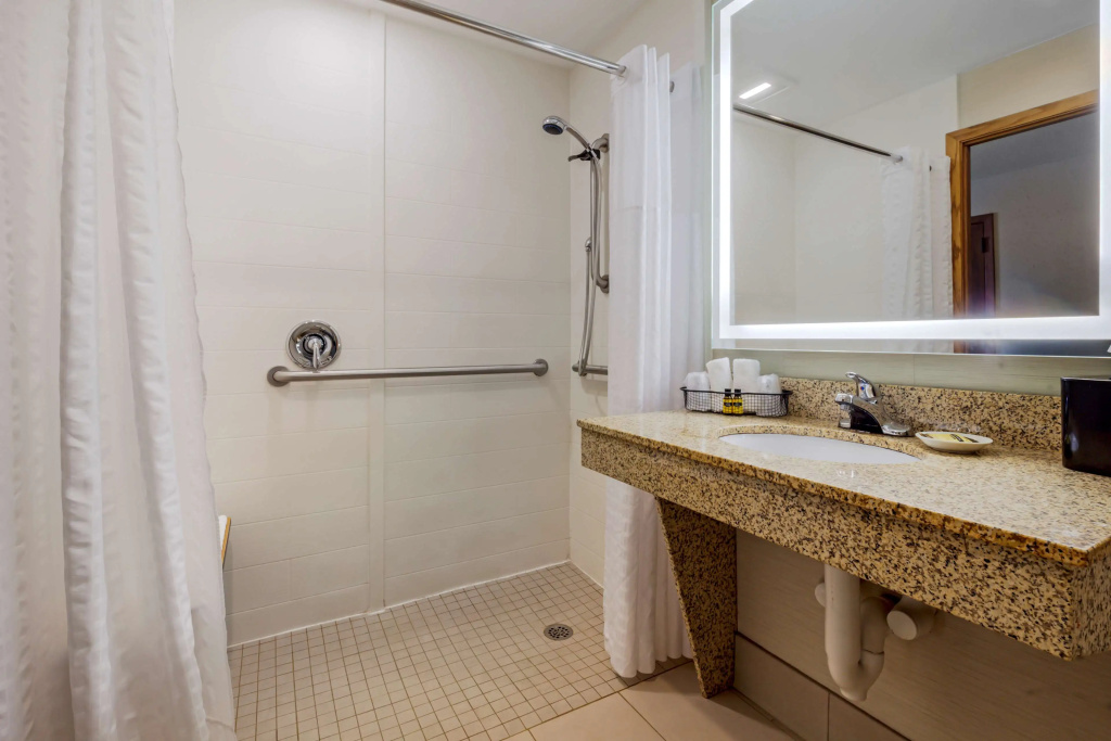 Best Western Plus Dubuque Hotel and Conference Center