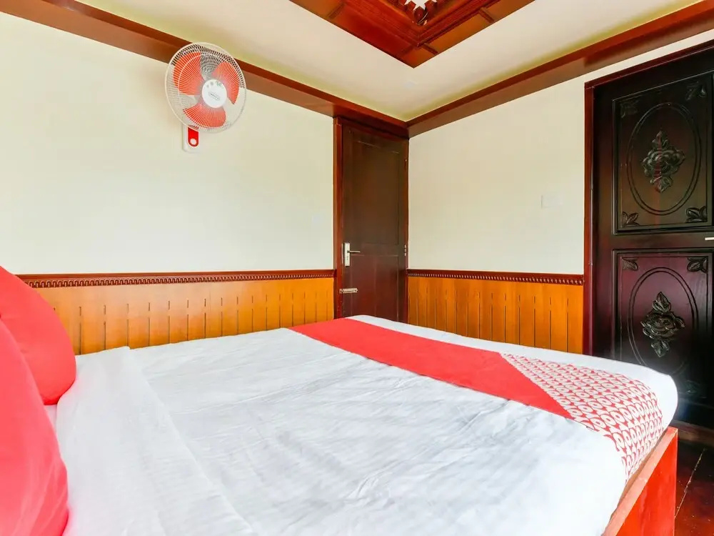 Oyo 22044 Sree Vinayaka Houseboat 1 Bhk
