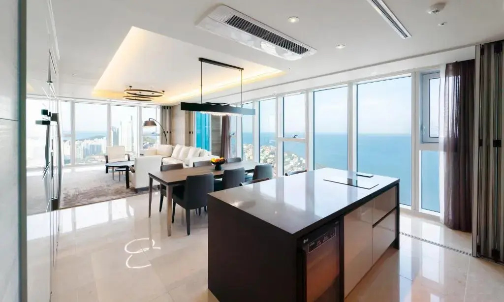 New CZ LCT Residence