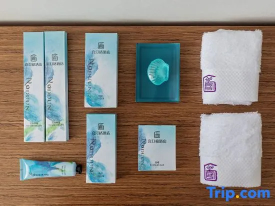 Xitingge Intelligent Cinema Hotel (Xindu Longcheng Branch)
