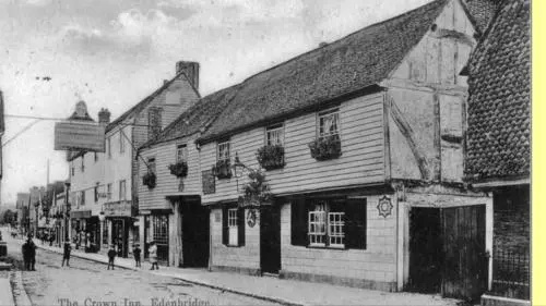 Ye Old Crown
