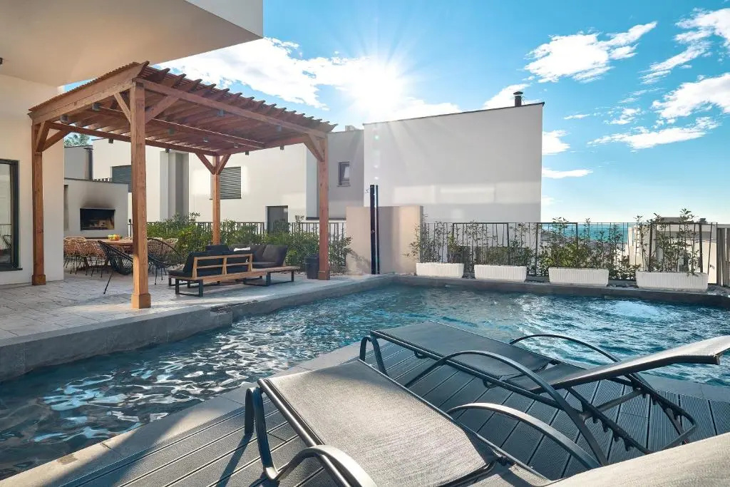 Luxury Villa Natali With Pool,terrace and sea View