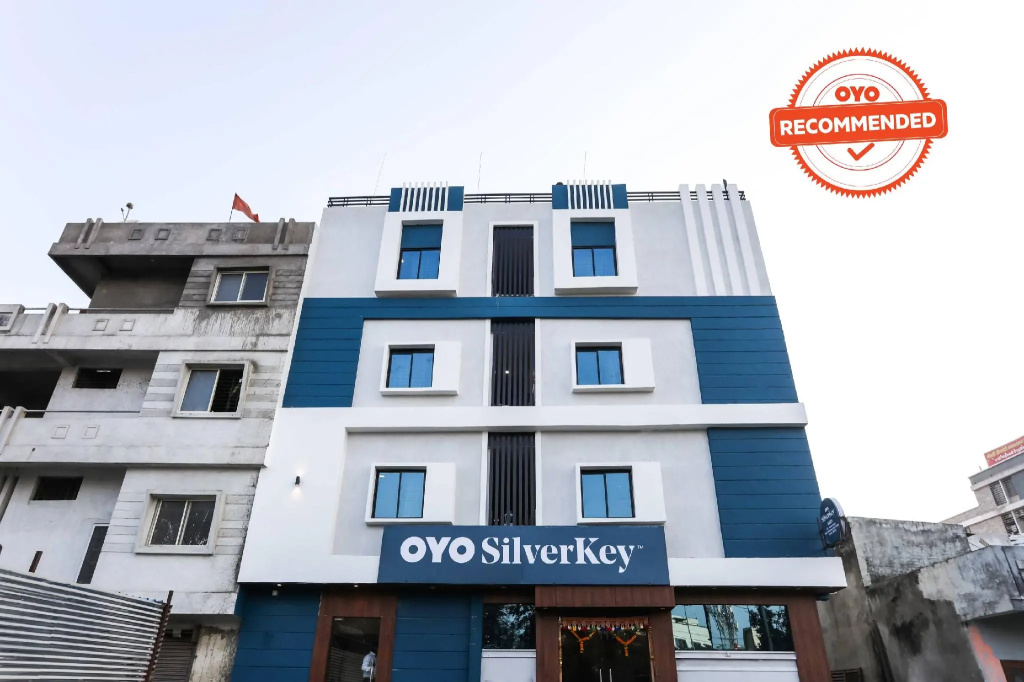 SilverKey Executive Stays 60501 Babul Nagar
