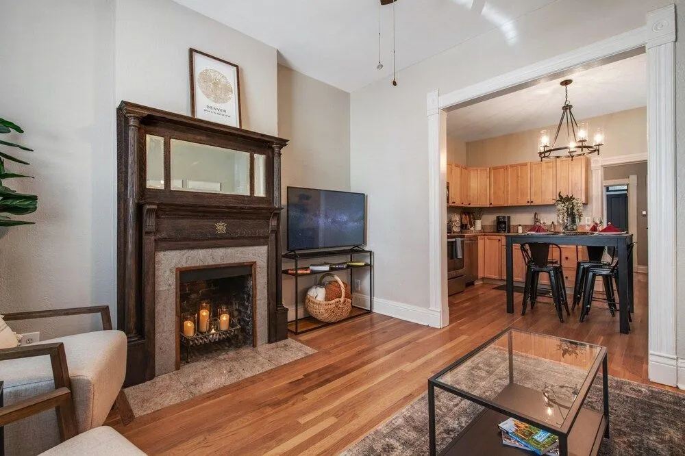 N Capitol Hill I Stylish 2-bedroom Back Patio
