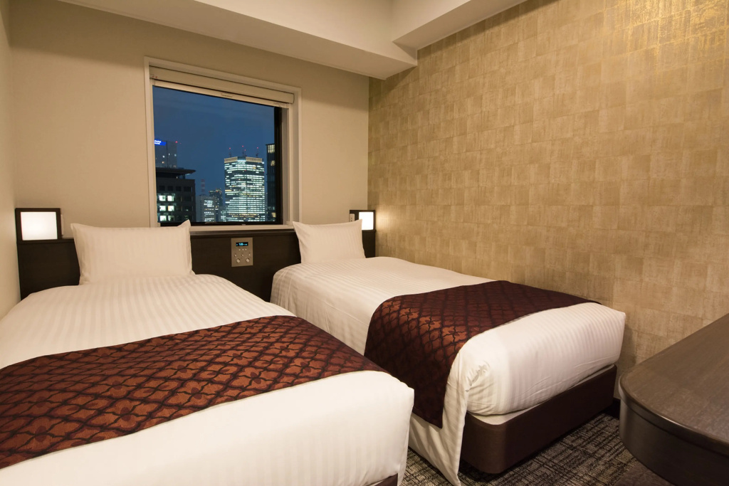 Toshi Center Hotel