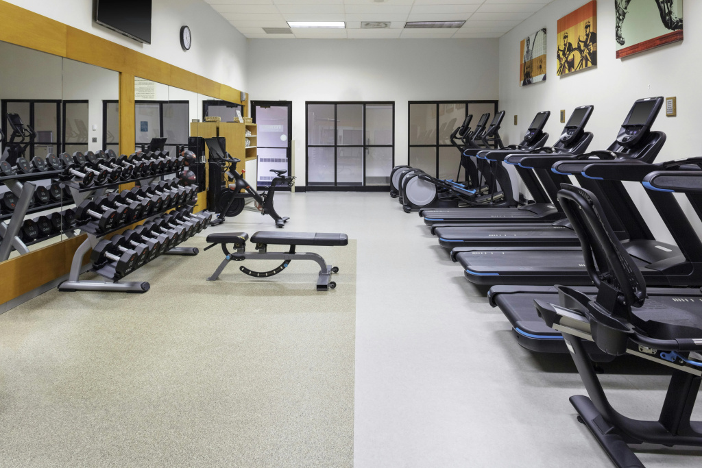 DoubleTree by Hilton Kansas City - Overland Park