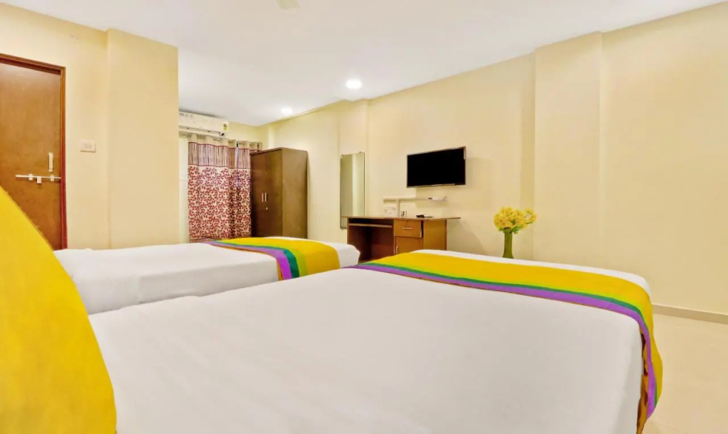 Itsy Hotels Carnival Inn