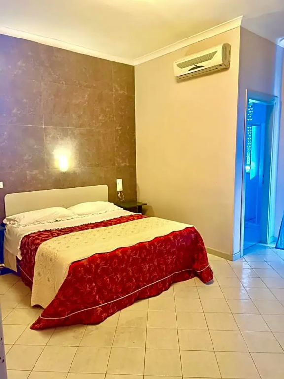 Hotel Mary