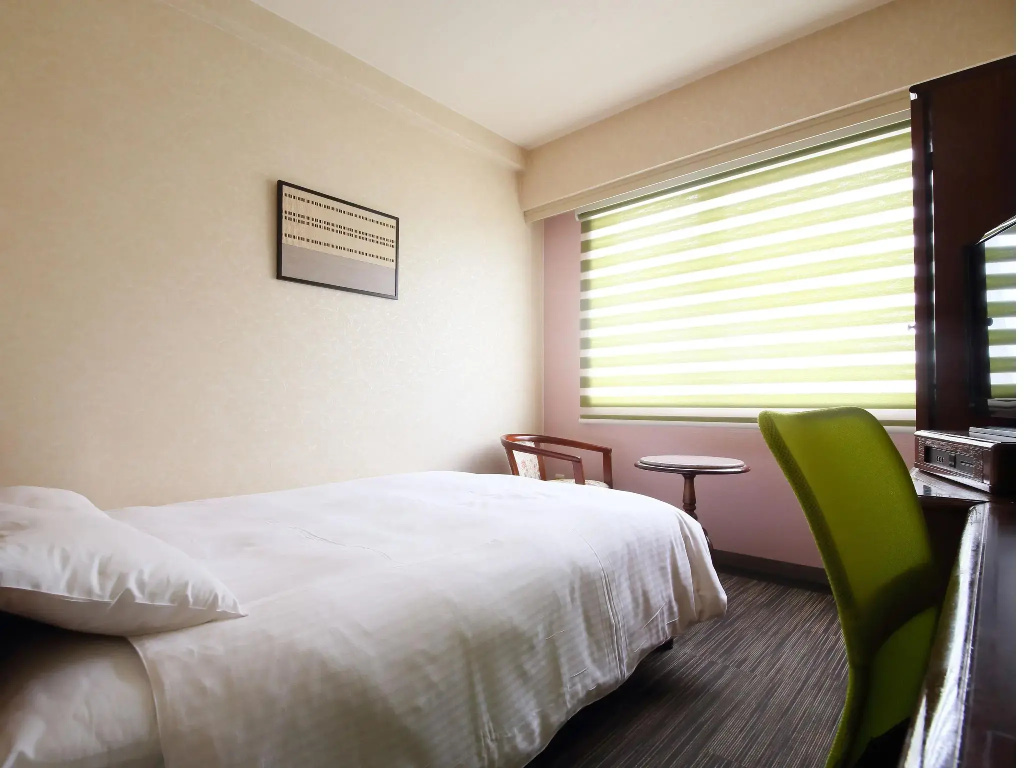 Hotel Claiton Shin-Osaka