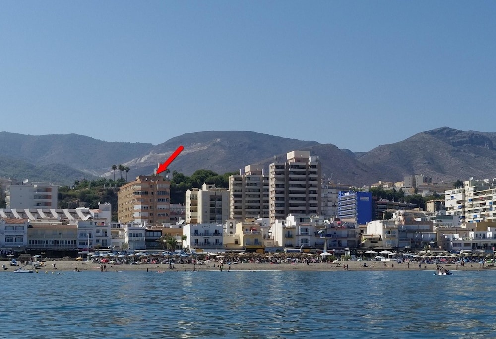 Studio in Torremolinos, With Wonderful sea View, Pool Access and Wifi