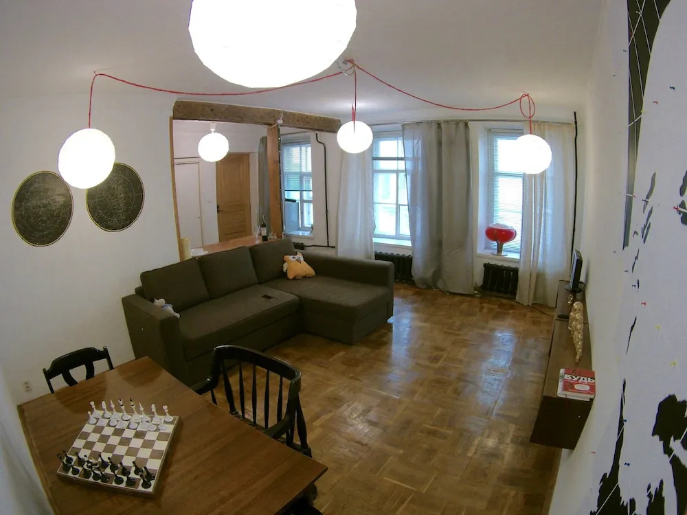 Apartment on Admiralteyskiy 10