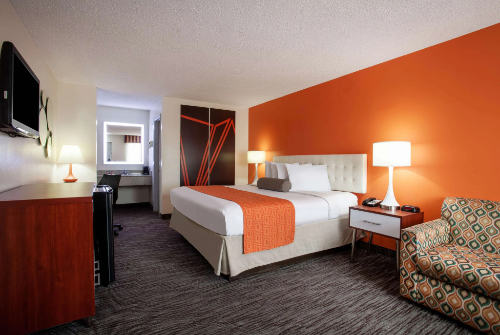 Howard Johnson by Wyndham Vero Beach/I-95