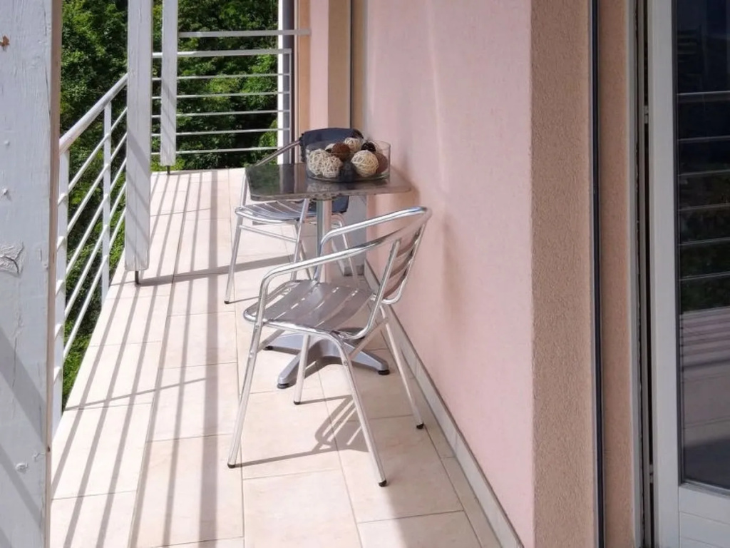 House Daniele Cademario