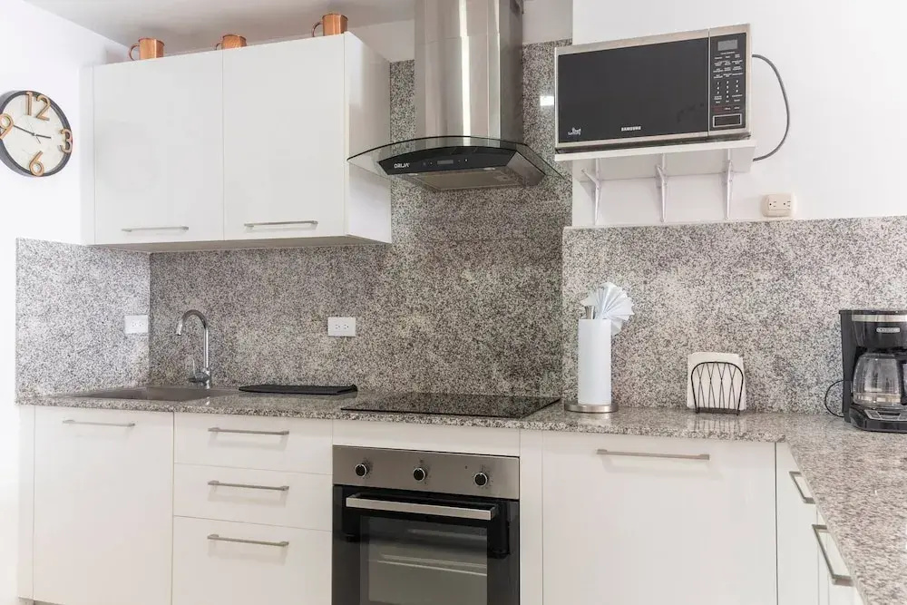 Spacious Apto With Spectacular Views Of The Beach