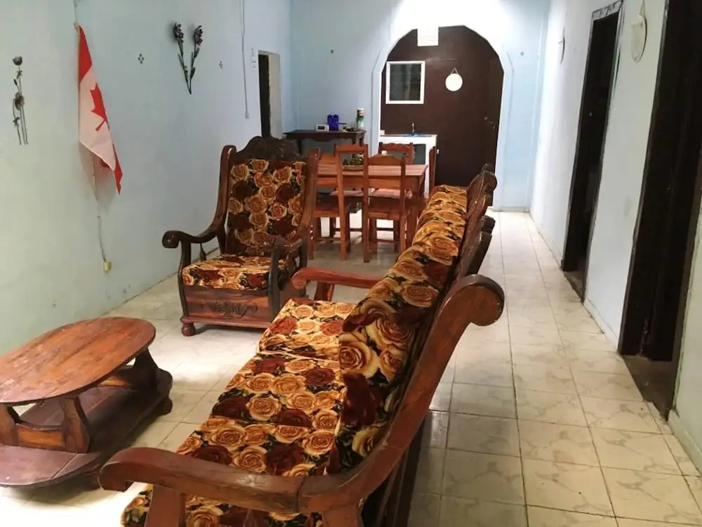 Apartment with 2 Bedrooms in Toamasina, with Terrace - 100 M From the Beach