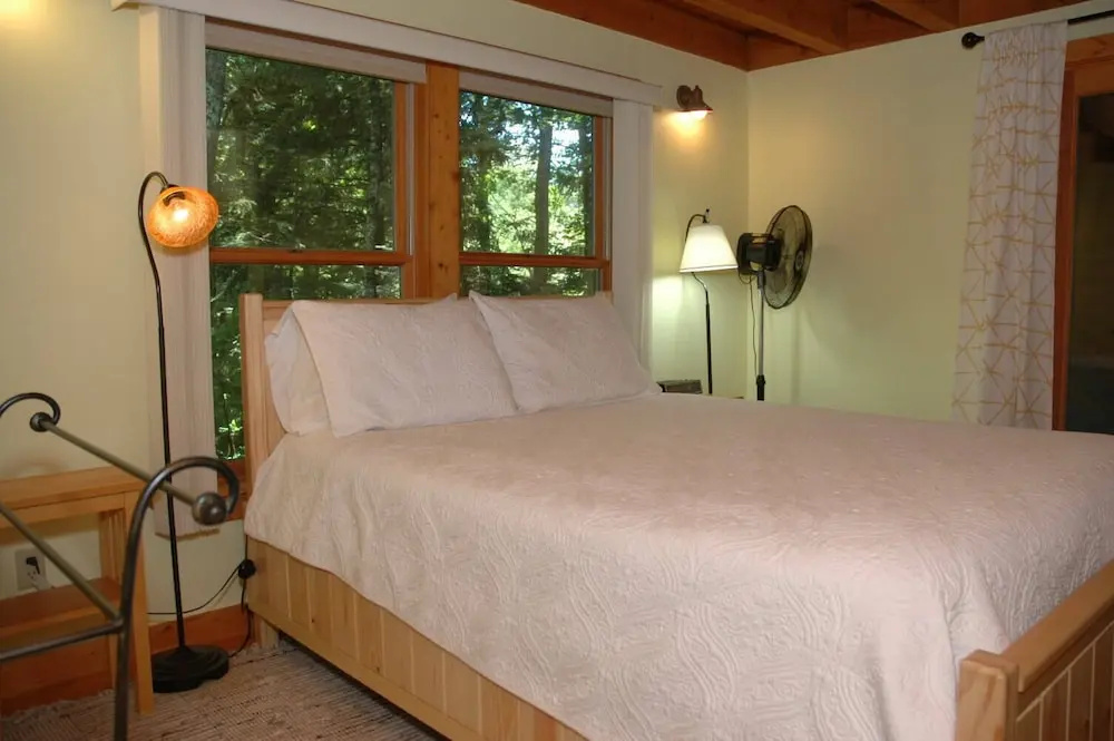 Brickyard Cottage 4 by Winfield Inn