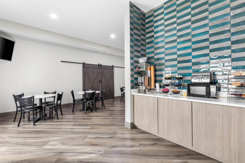 Brentwood Suites Nashville, an Ascend Collection Hotel