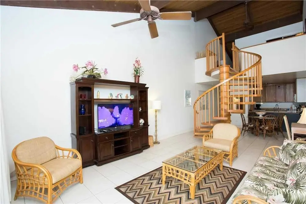 Kamaole Sands 8409 - Two Bedroom Condo with Ocean View