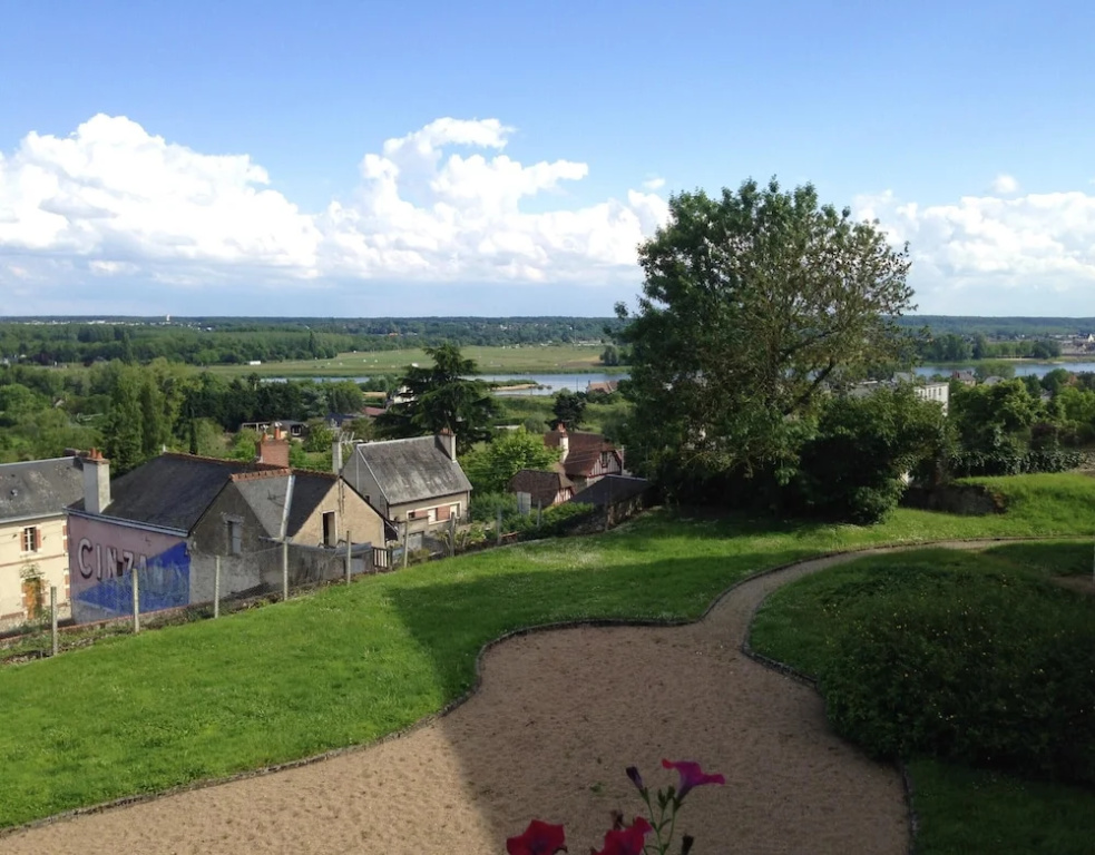 Apartment With one Bedroom in Blois, With Wonderful Lake View, Furnished Balcony and Wifi
