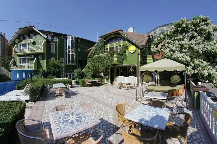Villa Hera