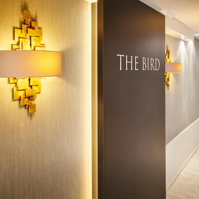 Hotel The Bird