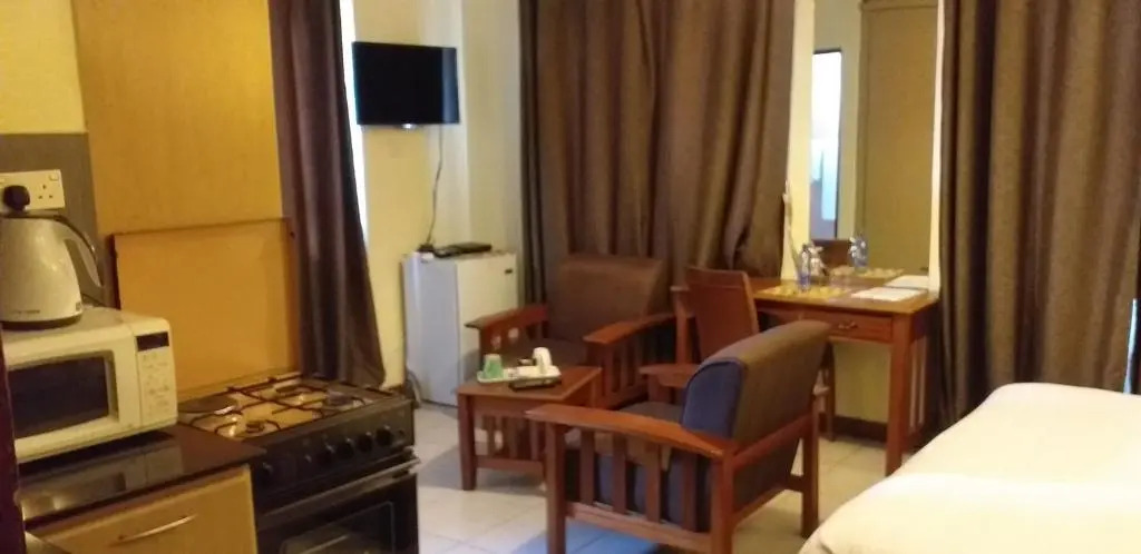 LN Mvuli Suite Studios