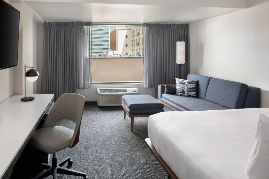 Courtyard by Marriott Stamford Downtown