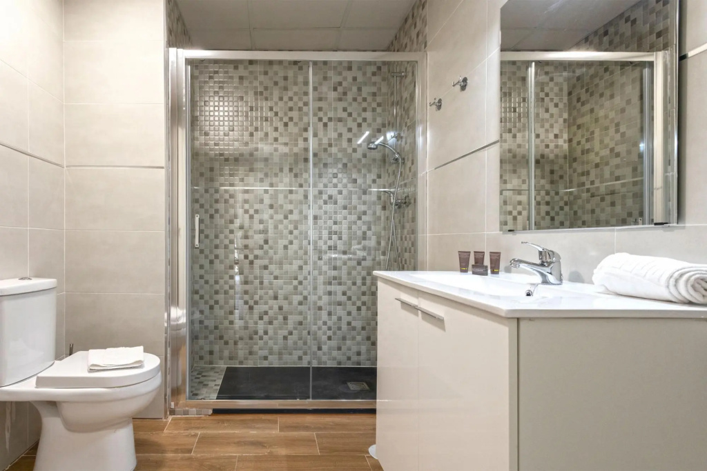 Magnificent 2 BD apartment in the city center. Recaredo VI