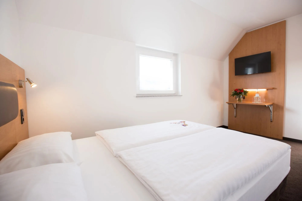 Garner Hotel Stuttgart - Zuffenhausen by IHG