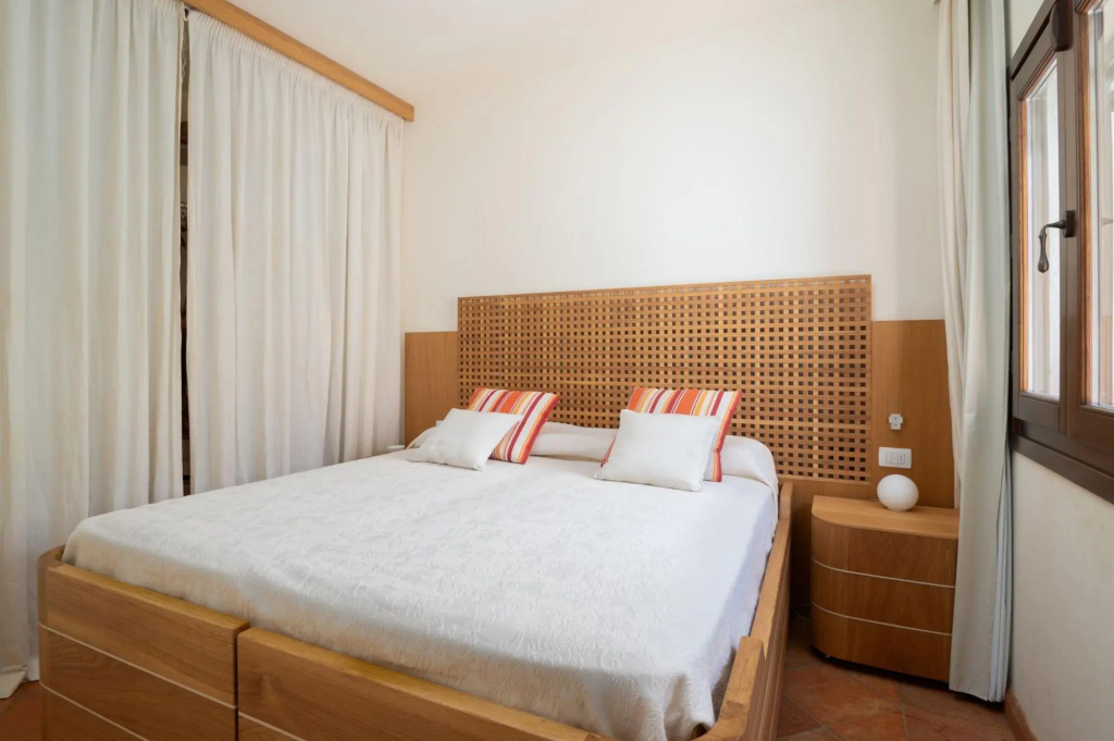 The Tavolara apartment is a very spacious three-room apartment (about 100 square meters) consisting-Tavolara