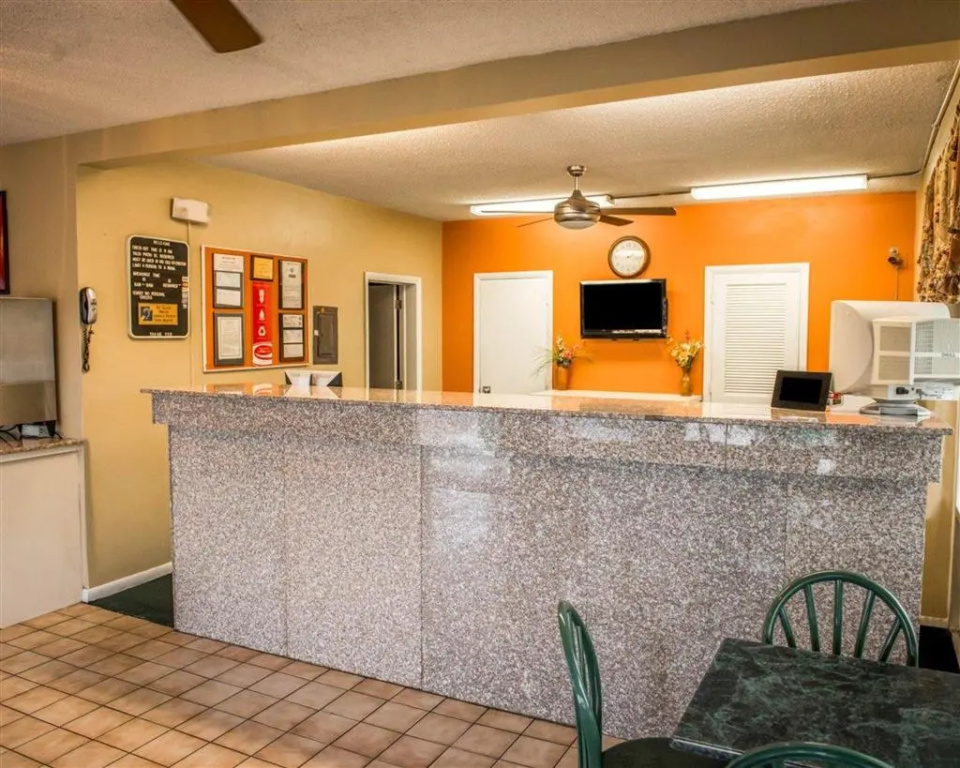 Econo Lodge