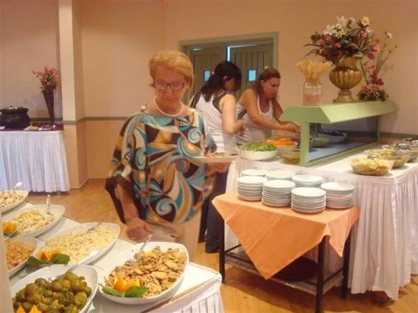 Floria Hotel
