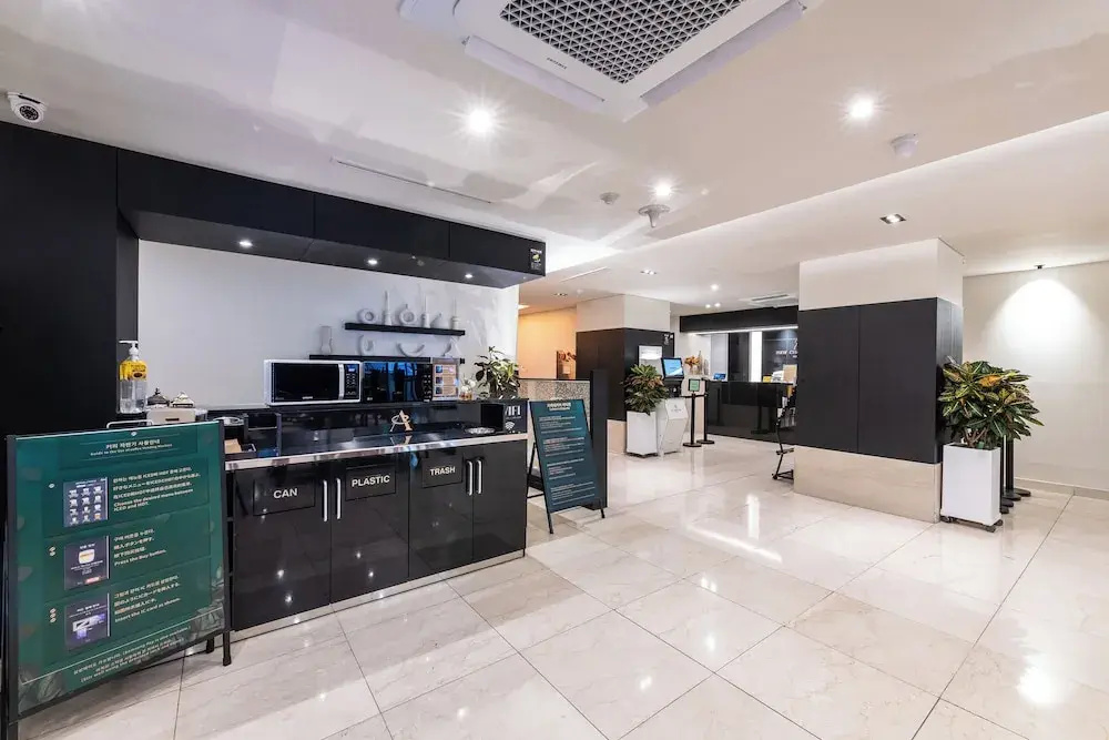 New Cheonji Hotel