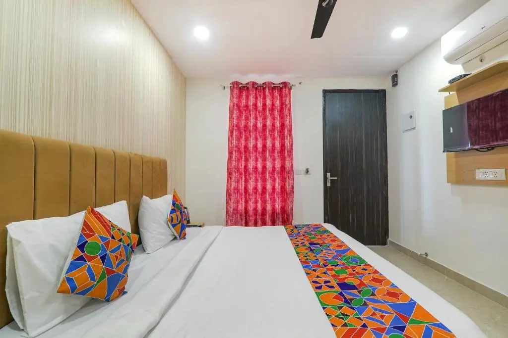 Fabhotel The Comfort