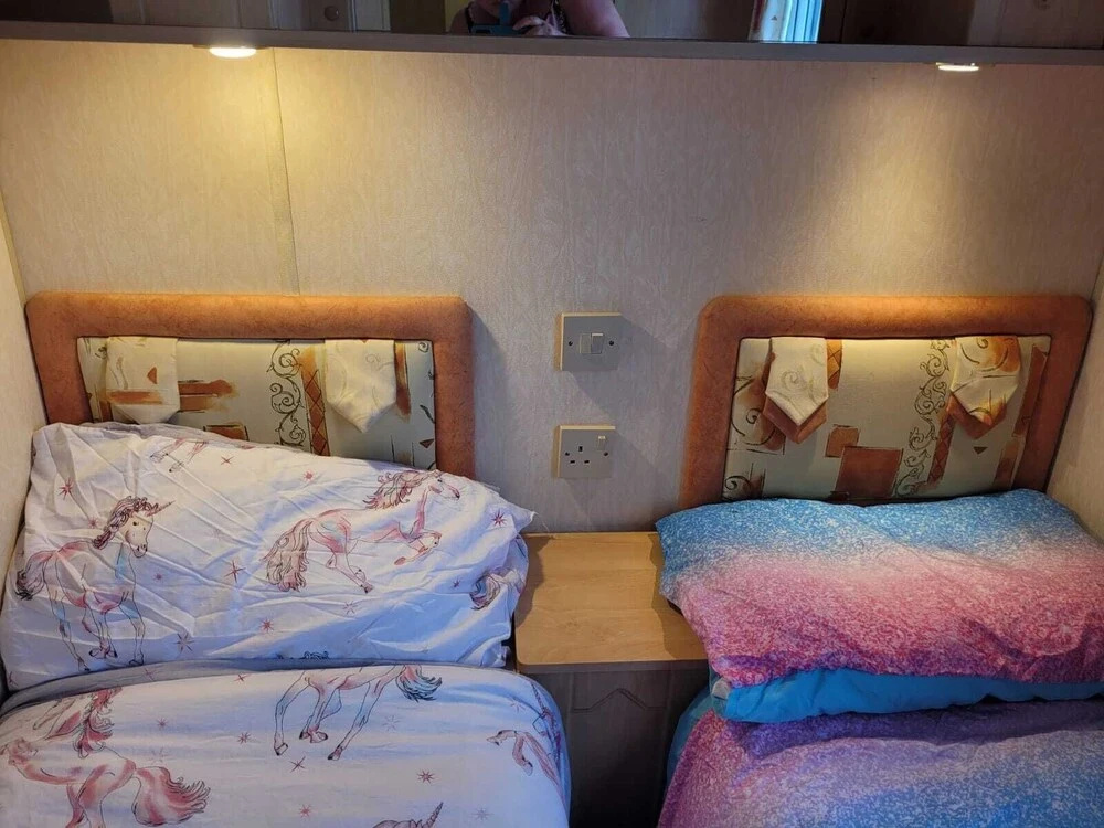 Discover Comfort Home From Home 8-birth Caravan