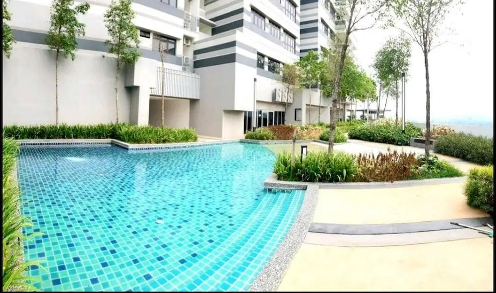 Meridin Medini Apartments