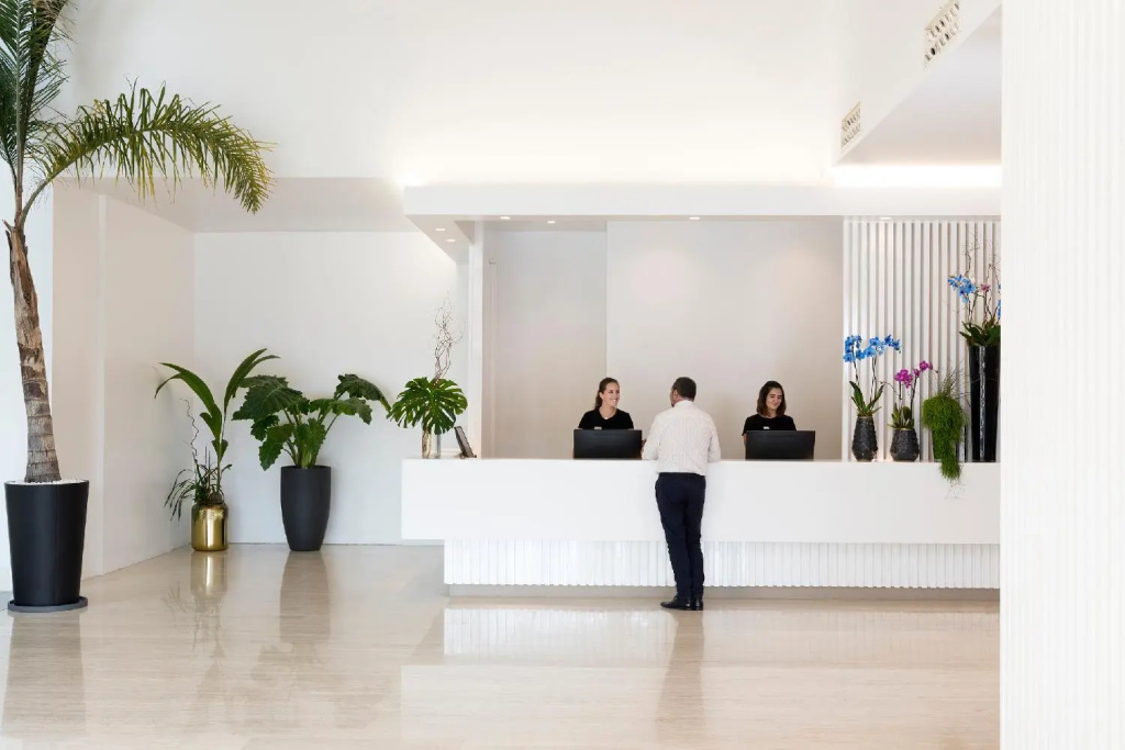 Hotel Puerta America