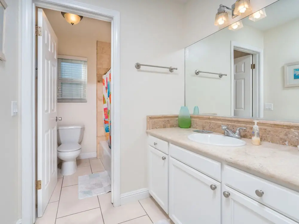 700 East Oceanfront Unit B