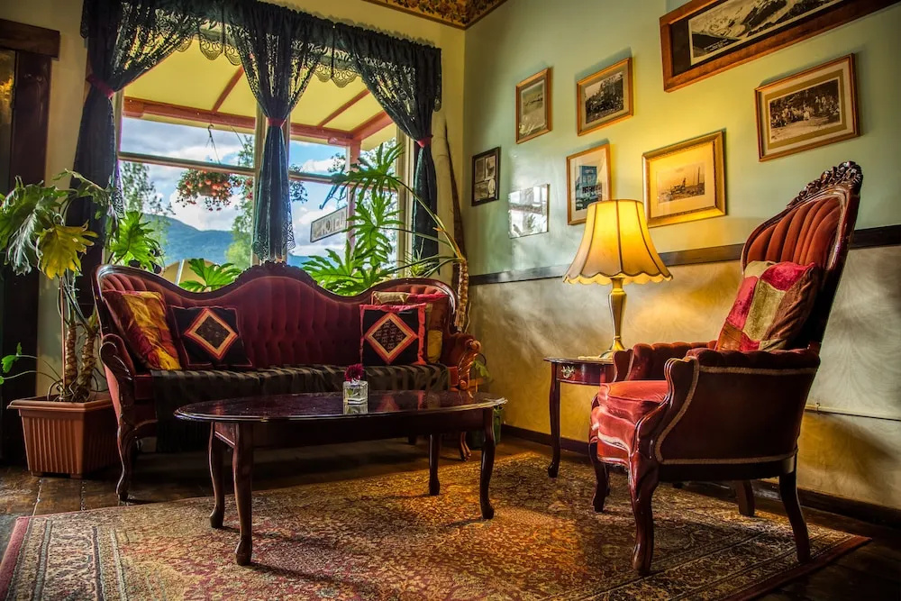 Ma Johnson's Hotel